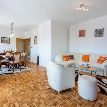 Apartman Fuer 6 Personen Ca 91 Qm In Dramalj, Kvarner Bucht Crikvenica Und Umgebung